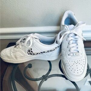 White Leopard Accent Women's Sneakers